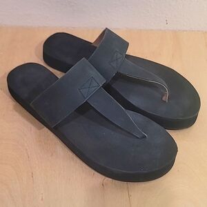 🌵 FREE PEOPLE WATERFRONT SLIDE THONG SANDALS